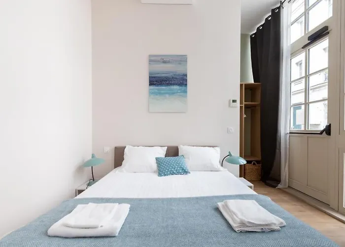 Lofts Philippe-auguste 아파트 *