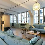 Lofts Philippe-auguste פריז