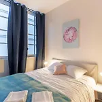 Lofts Philippe-auguste * פריז